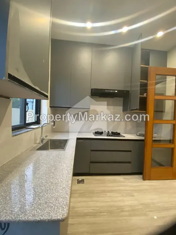 10 Marla House in Gulshan Usman photo 5