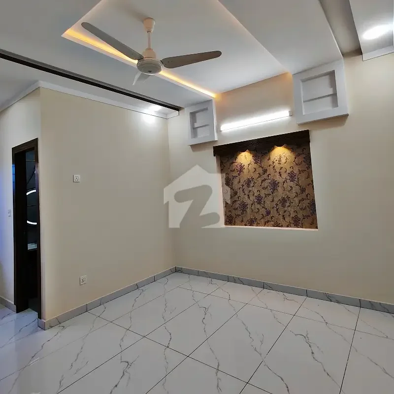 10 Marla House Kanal View photo 3